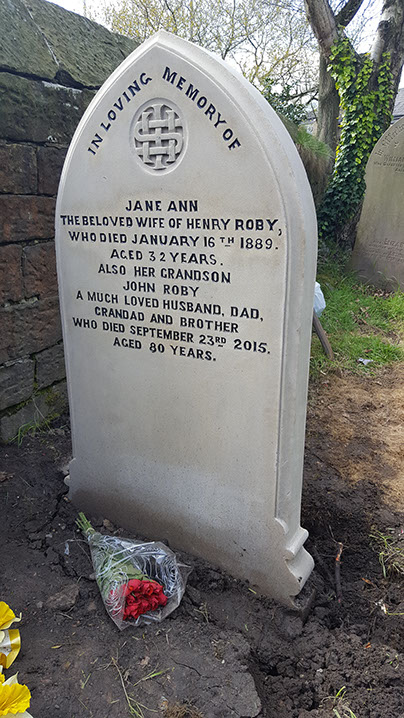 Due to advances in fixing technology the headstone base was no longer required, we fitted this headstone with dual NAMM anchors allowing us to fix it direct to the ground.